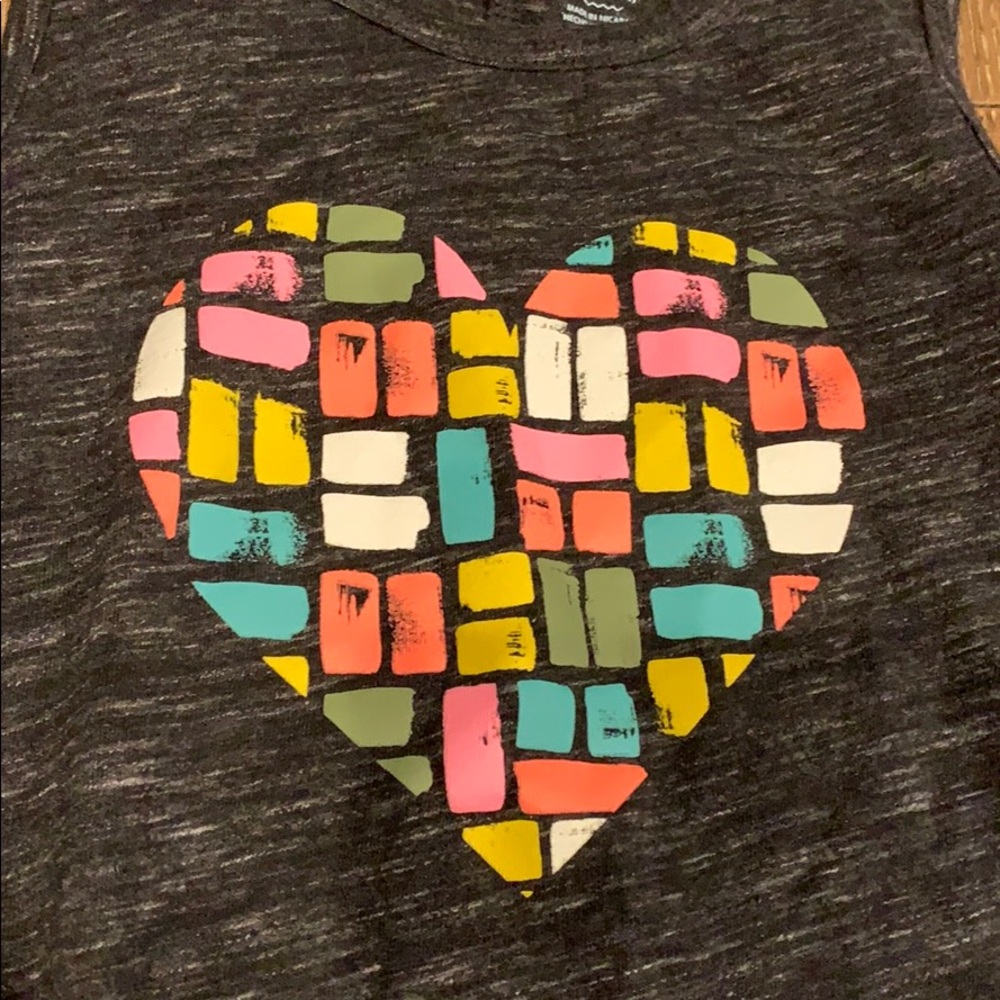 Multi Color Heart Tank - Picture 2 of 2